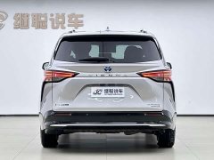 Toyota Sienna 2021 2.5L Hybrid Platinum Edition - ფოტო 4