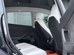 Tesla Model Y Standard Range RWD - ფოტო 11