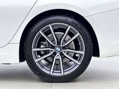 BMW 3 Series 325Li M Sport Package - ფოტო 14