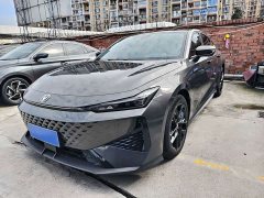 Changan UNI-V 1.5T Premium - ფოტო 1