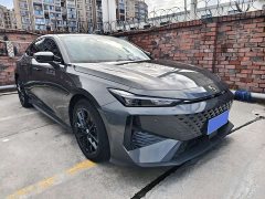 Changan UNI-V 1.5T Premium - ფოტო 3