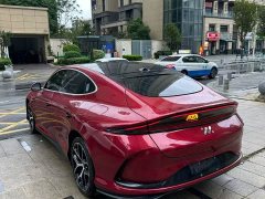 IM Motors Zhiji L6 Max - ფოტო 7