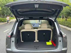 Nio Lerado L90 Ultra Six-Seater - ფოტო 19