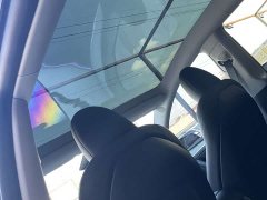 Tesla Model Y Rear-Wheel Drive - ფოტო 12
