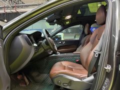 Volvo XC60 2022 B5 AWD Smart Luxury Edition - ფოტო 9
