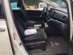 Honda Odyssey 2.0L Sharp Comfort Edition - ფოტო 8