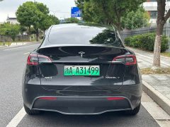 Tesla Model Y Rear-Wheel Drive - ფოტო 4