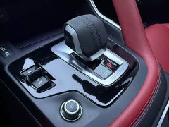 Jaguar E-PACE 2024 R-DYNAMIC SE BLACK Ebony Sport Edition - ფოტო 10