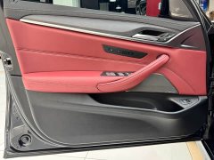BMW 5 Series 530Li Luxury M Sport Package - ფოტო 10