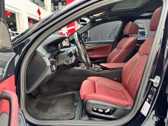 BMW 5 Series 530Li Luxury M Sport Package - ფოტო 8