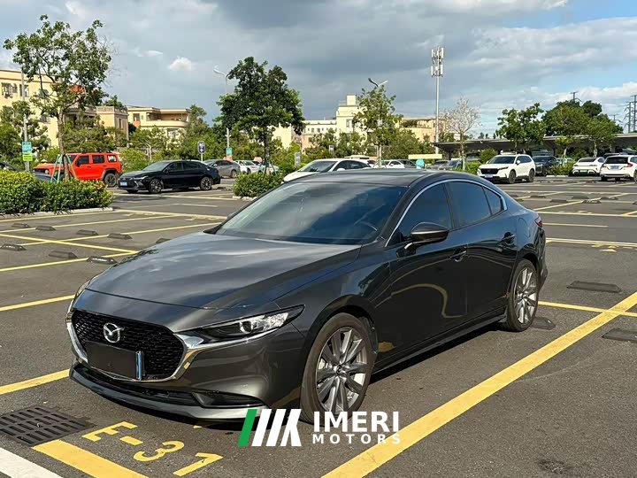 Mazda3 Axela 2.0L Automatic Elegant Edition