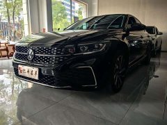 Volkswagen Passat 330TSI Starry Sky Elite - ფოტო 1