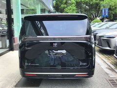 Buick Zhijing Shijia Luxury Edition - ფოტო 8