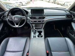 Honda Accord 2018 260TURBO Luxury National V - ფოტო 4