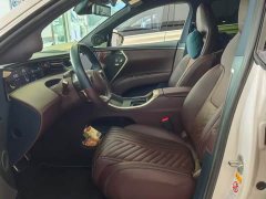 Avatr 11 2022 Extended Range Dual Motor Luxury 5-Seater - ფოტო 8