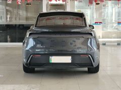 Tesla Model Y Rear-Wheel Drive - ფოტო 5