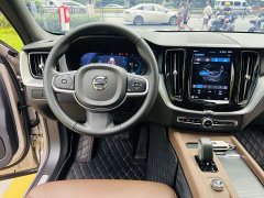 Volvo XC60 B5 AWD Smart Luxury Edition - ფოტო 15