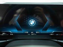 BMW 3 Series 325Li M Sport Package - ფოტო 12