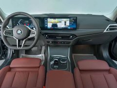 BMW 3 Series 325Li M Sport Package - ფოტო 9