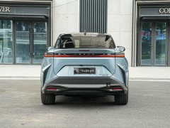 Lexus RZ 450e AWD Luxury Edition - ფოტო 4