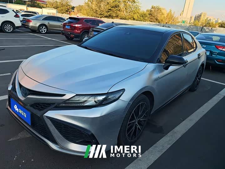 Toyota Camry Hybrid 2.5HS Sharp Luxury Edition - ავტომობილი ჩინეთიდან