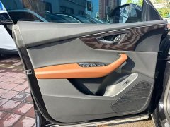 Audi Q8 55 TFSI Dynamic Prestige - ფოტო 4