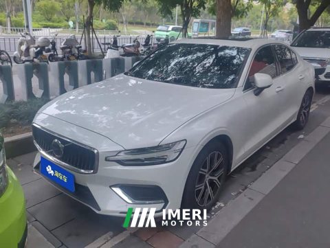 2025 Volvo S60 B4 Smart Luxury Edition - ავტომობილი ჩინეთიდან