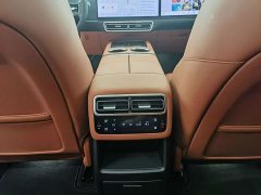 Li Auto L6 Pro - ფოტო 11