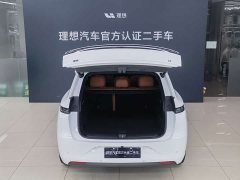Li Auto L6 Pro - ფოტო 4