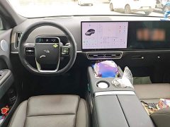 Li Auto L8 Pro - ფოტო 5