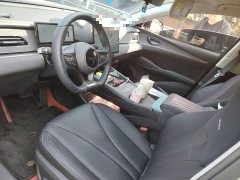BYD Dolphin 06 DM-i Ultra Comfort 128KM Smart Edition - ფოტო 11