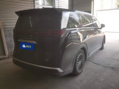 Denza BYD Denza D9 DM-i 1050 Premium - ფოტო 3