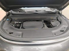 Li Auto L8 Pro - ფოტო 10