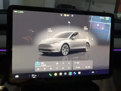 Tesla Model Y Rear-Wheel Drive - ფოტო 13