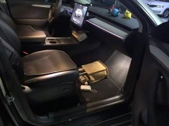 Tesla Model Y Rear-Wheel Drive - ფოტო 8