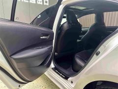 Toyota Corolla 1.8L CVT Luxury - ფოტო 14