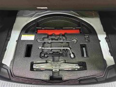 Toyota Corolla 1.8L CVT Luxury - ფოტო 15