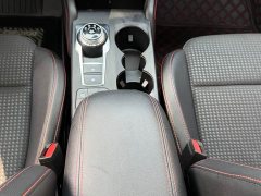 Ford Focus Sedan EcoBoost 180 Automatic ST Line - ფოტო 9