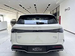 BYD Dolphin 06 DM-i Touring DM-i 150KM Flagship - ფოტო 10