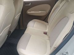 Wuling Hongguang MINIEV Fourth Generation Four-Door Advanced Edition - ფოტო 9