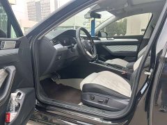 Volkswagen Magotan 2 Million Units Celebration Edition 330TSI DSG Luxury - ფოტო 5