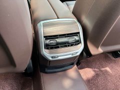 BMW 7 Series 2023 735Li M Sport Package - ფოტო 15