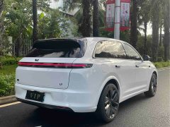Li Auto L7 Pro - ფოტო 9