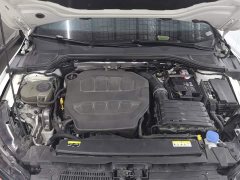 Volkswagen Golf GTI 2023 380TSI DSG GTI - ფოტო 10