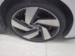 Volkswagen Golf GTI 2023 380TSI DSG GTI - ფოტო 6