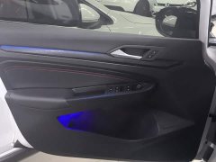 Volkswagen Golf GTI 2023 380TSI DSG GTI - ფოტო 7
