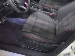 Volkswagen Golf GTI 2023 380TSI DSG GTI - ფოტო 9