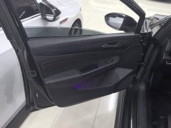 Volkswagen Golf GTI 380TSI DSG GTI - ფოტო 7