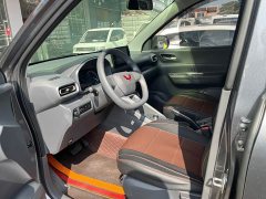 Wuling Hongguang New Energy Extended-Range Hybrid 50KM Practical Edition - ფოტო 6