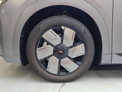 XPeng X9 Pure Electric 750 Ultra - ფოტო 5